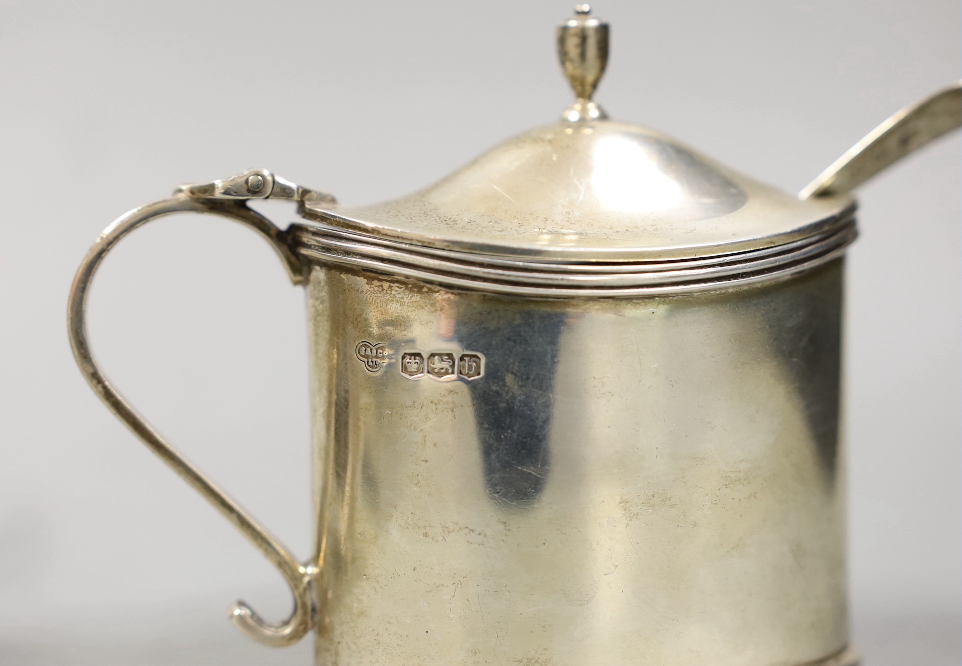 A small mixed lot of silver to include two cigarette boxes, salts and a mustard.